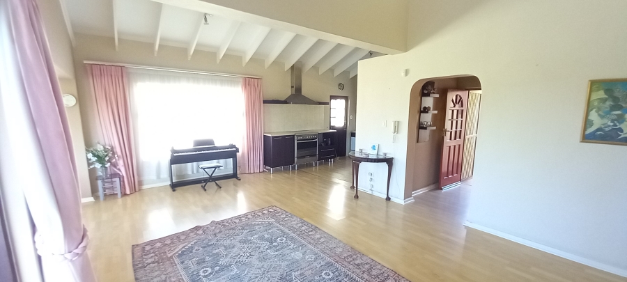 3 Bedroom Property for Sale in Beacon Bay Eastern Cape